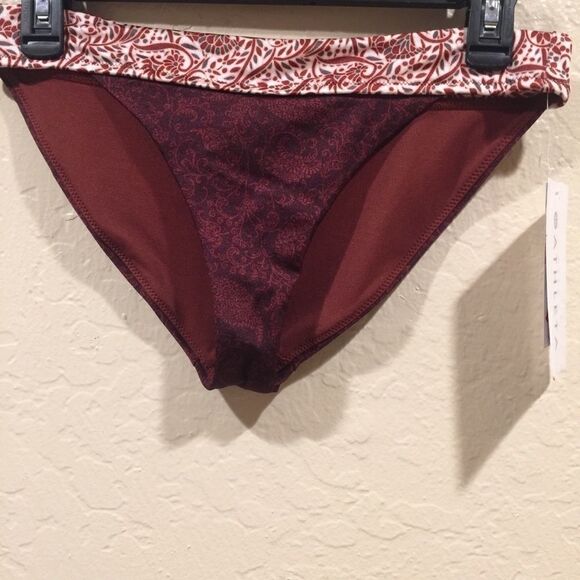 Athleta Aqualuxe Batik Mid rise bottom Small Color block Shimmer stretch Soft - Picture 1 of 4